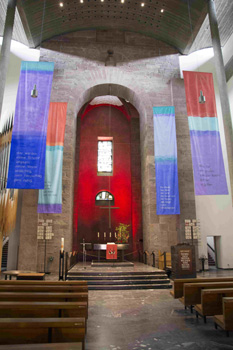 Stadtkirche - Textsegel und Chor-Illumination